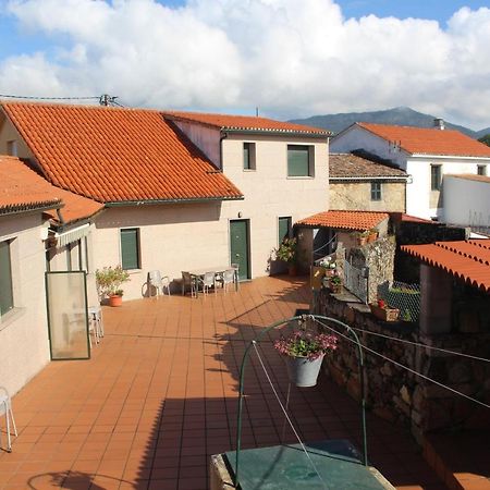 Apartamentos Outeiro Pobra Do Caraminal Buitenkant foto